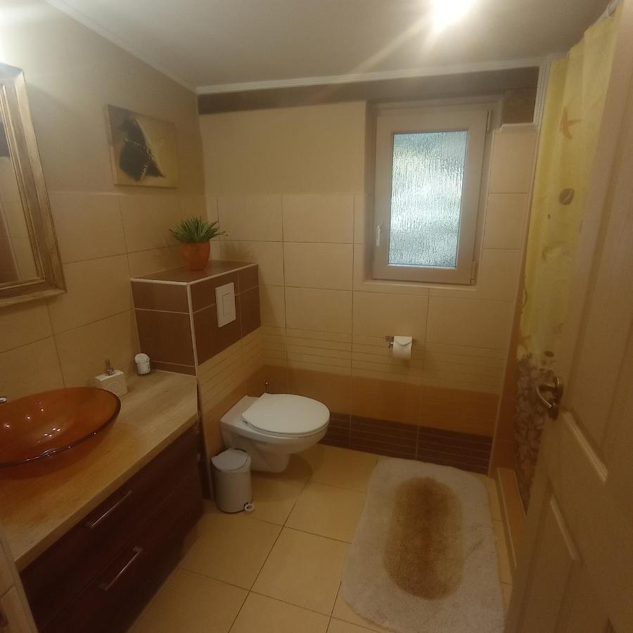 Rozsa Apartman Alsóörs Eksteriør bilde