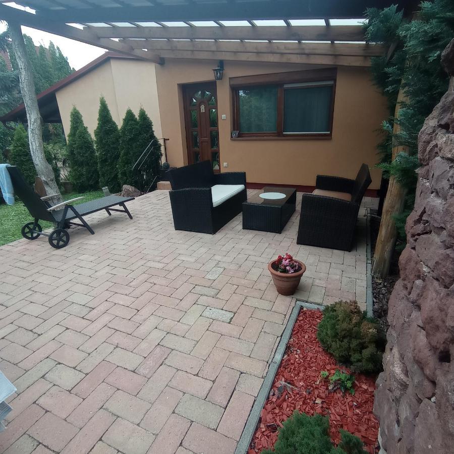 Rozsa Apartman Alsóörs Eksteriør bilde