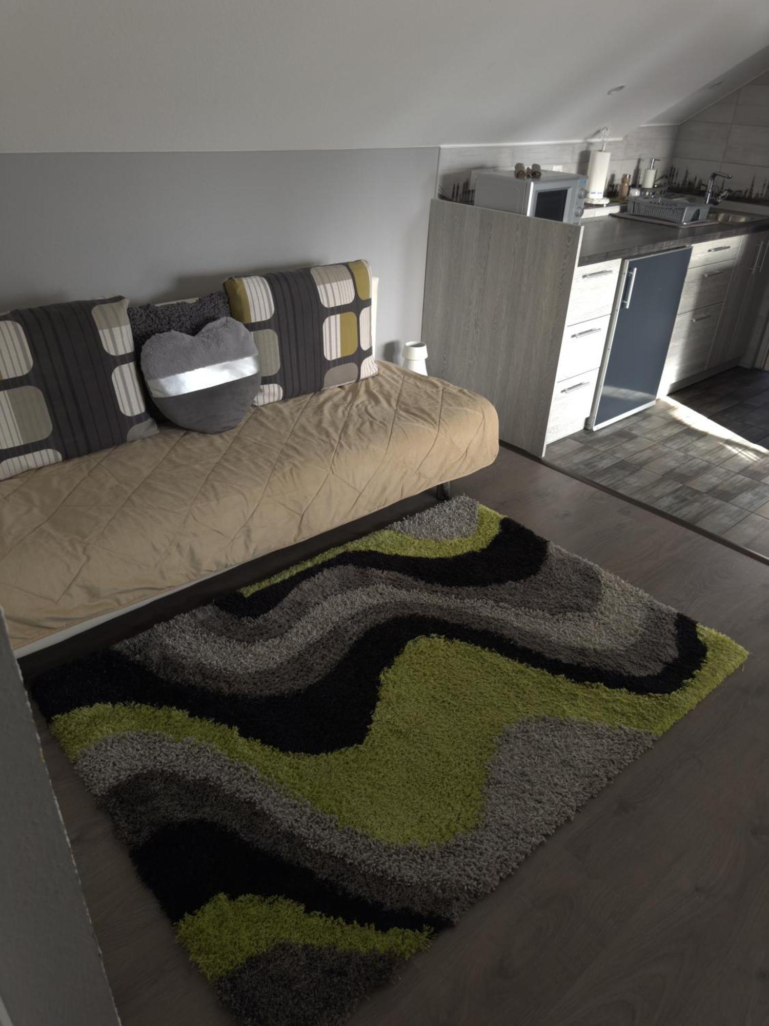 Rozsa Apartman Alsóörs Rom bilde
